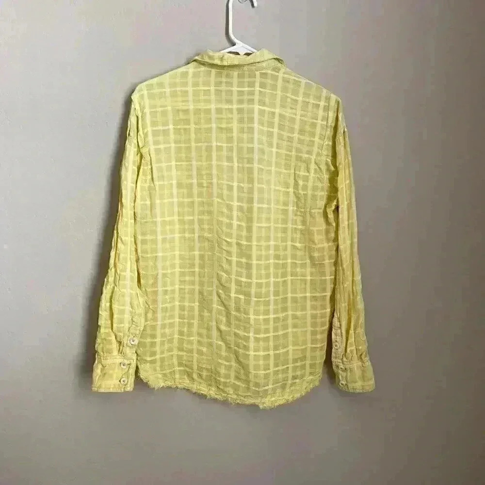 Free People Loveland Solid Button Down Size‎ XS - Picture 3 of 6